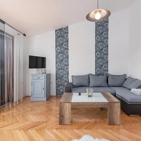 Apartman Gracia Apartment